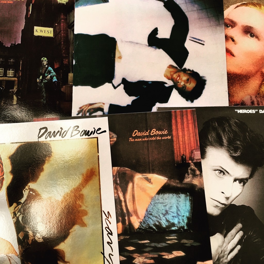 Bowie vinyl1:16